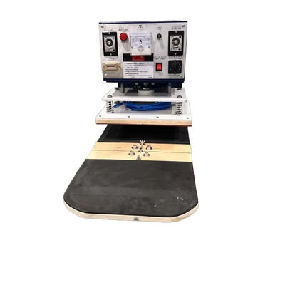 ミニデュプレックス 80kg ダブルステーション PVC ブリスターとカズフパッケージング材料の真空形作機