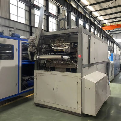 8000kgの重量と7.5KWの加熱力を持つ完全に自動的な使い捨てプラスチックカップ熱形化機械